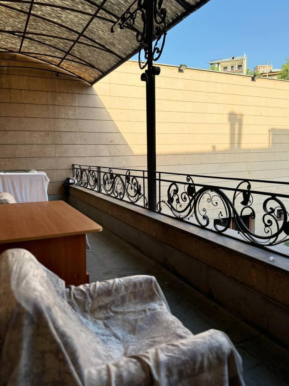 Centre Hotel-Hostel Yerevan Ngoại thất bức ảnh