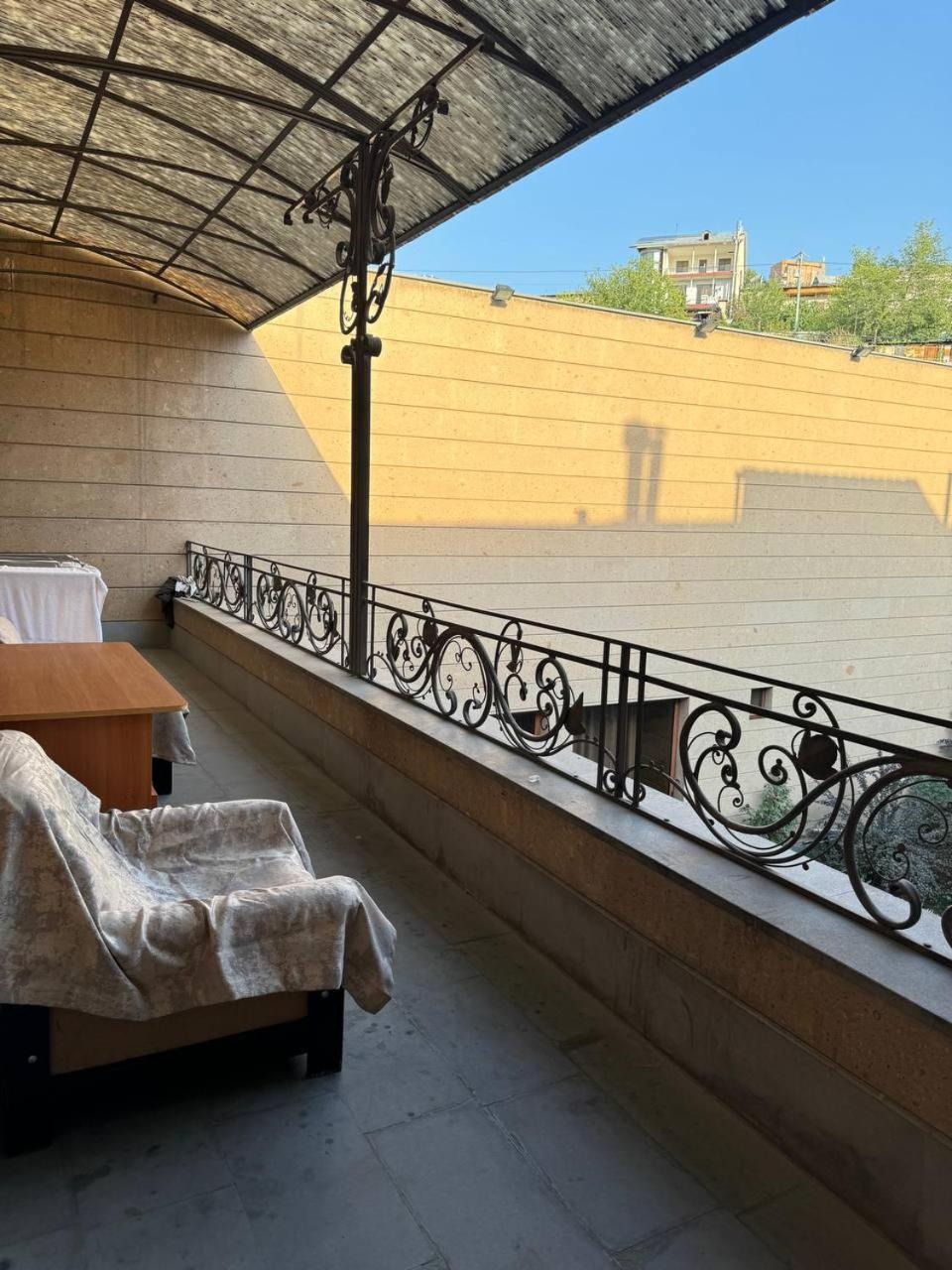 Centre Hotel-Hostel Yerevan Ngoại thất bức ảnh
