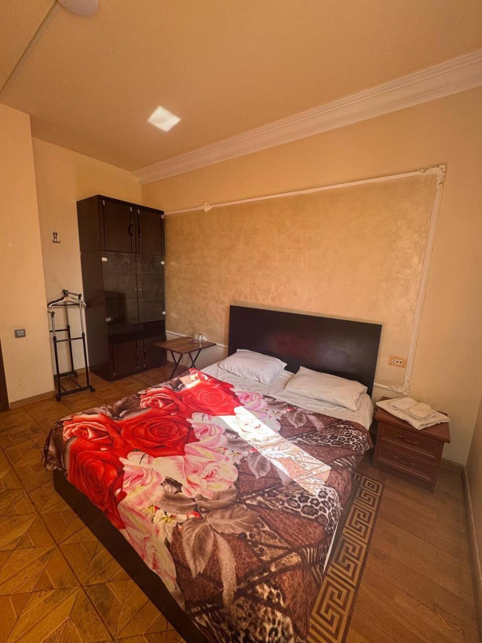 Centre Hotel-Hostel Yerevan Ngoại thất bức ảnh